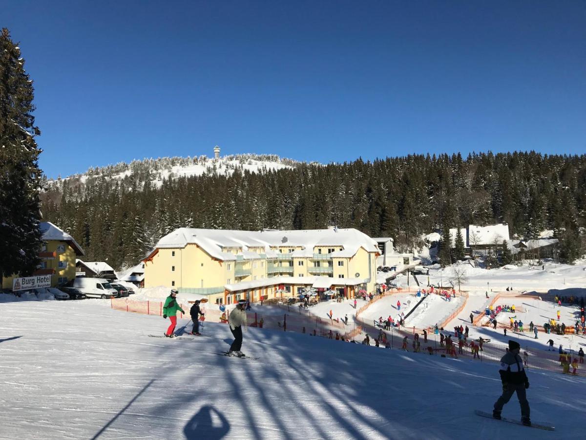 Ferienwohnung Feldberg Mit Whirlpool Direkt An Der Skipiste ภายนอก รูปภาพ